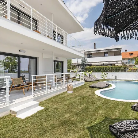 Διαμέρισμα Solis Ortus Adults 16plus Ασπροβάλτα