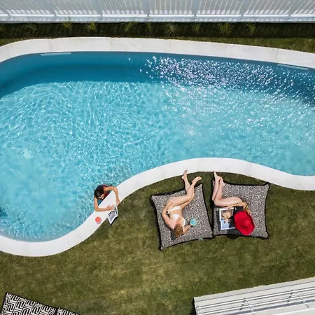 Solis Ortus Adults 16plus Διαμέρισμα Ασπροβάλτα