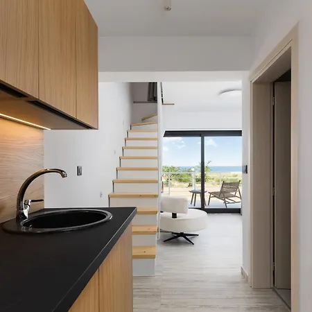 Solis Ortus Adults 16plus Διαμέρισμα *