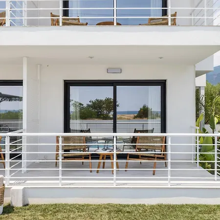 Διαμέρισμα Solis Ortus Adults 16plus Ασπροβάλτα