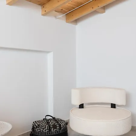 דירה Solis Ortus Adults 16plus *