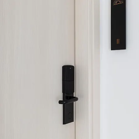 דירה Solis Ortus Adults 16plus *